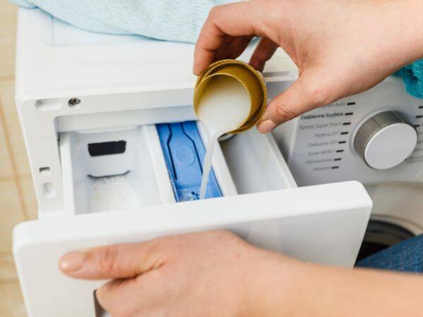 Pralki z funkcją automatycznego dawkowania detergentów – jak to działa i jakie ma zalety?
